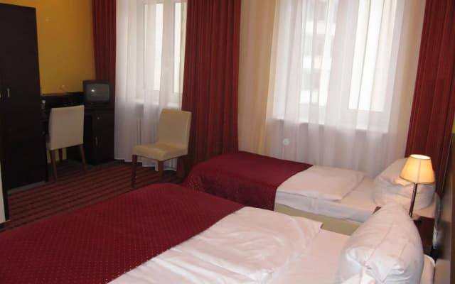 Royal Plaza - photo 4