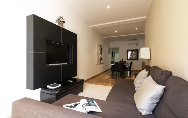 AB Eixample Viladomat Apartments - photo 3
