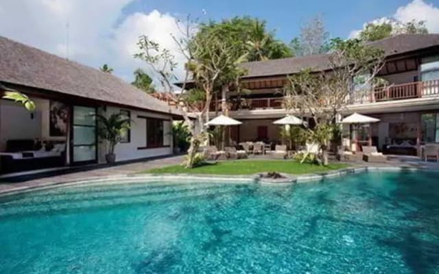 Villa Iskandar - photo 3