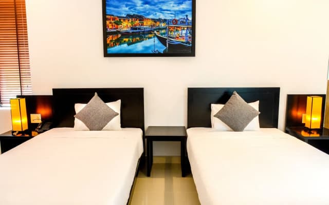 Riverside White House Boutique Hotel - photo 4