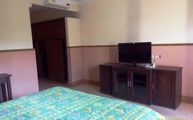 Pondok Alit Resort - photo 2