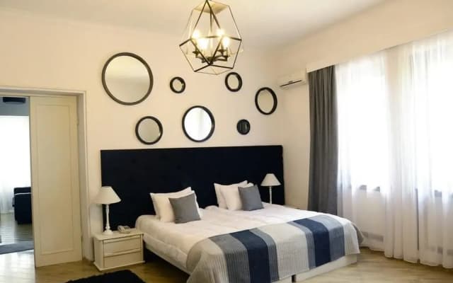 Opera Hotel - photo 4