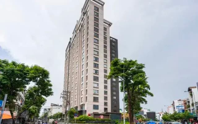 Central Stay Saigon at Vinh Hoi - photo 3