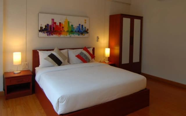 Jane's House - photo 3