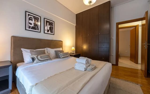 Phaedrus Living Luxury Flat Vyronas - photo 4