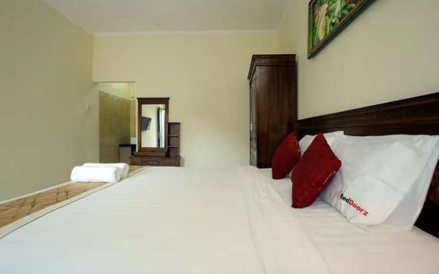 RedDoorz Nakula Sunset Road - photo 5
