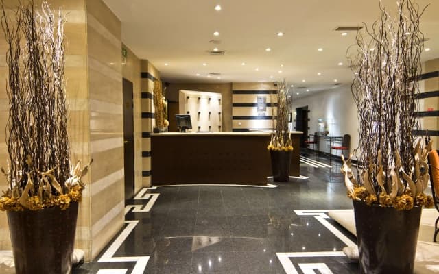 EVOLUTION Valbom Hotel - photo 2