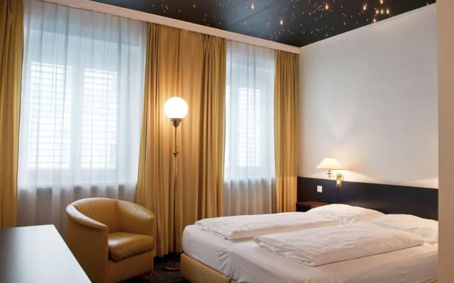 Hotel Kunsthof - photo 4