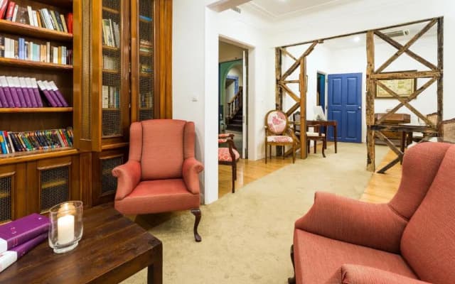 York House - photo 2