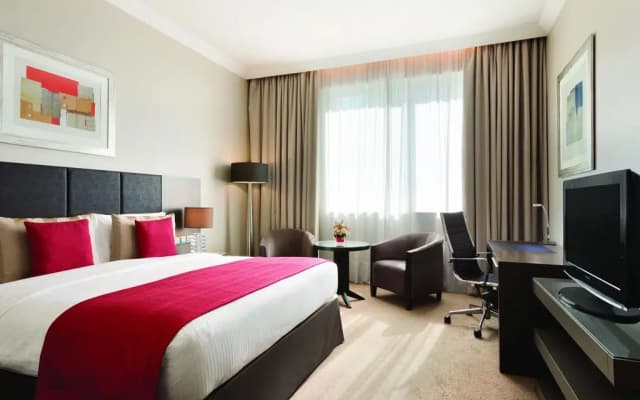 Ramada by Wyndham Abu Dhabi Downtown - photo 3