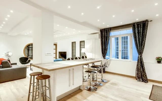 Just Renovated 138m2 On The Seine - photo 3