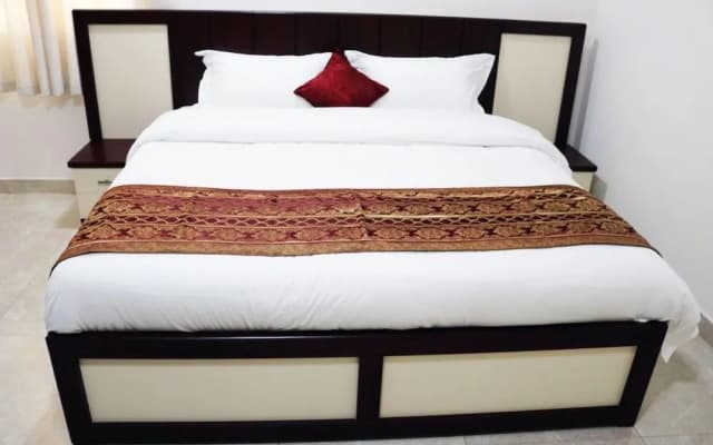 Roza Hotel Apatments - photo 3