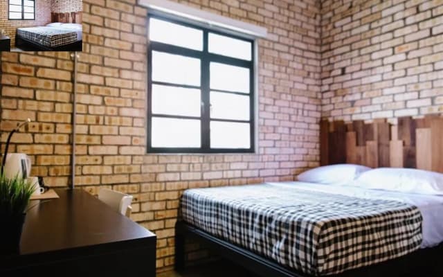 Paper Plane Hostel - photo 4