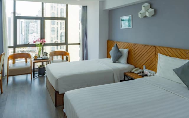 Venue Hotel - photo 2