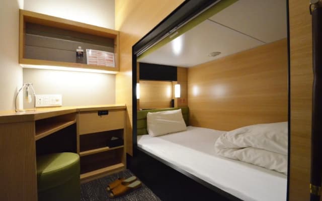 global cabin Tokyo Suidobashi - photo 4