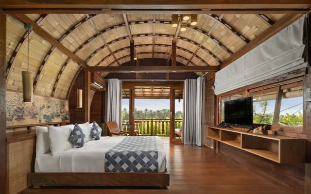 Beehouse Dijiwa Ubud - photo 4
