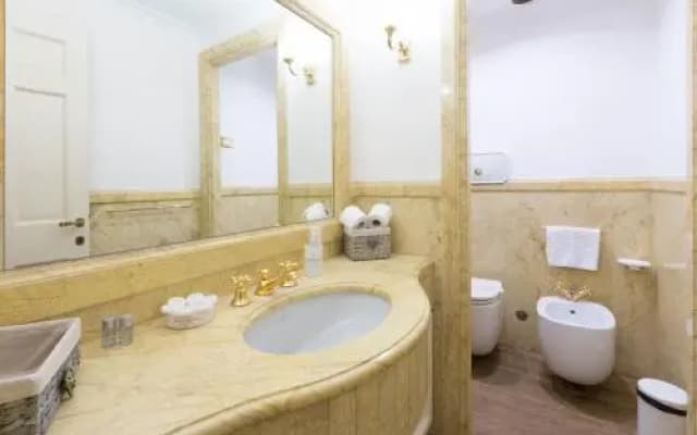 Capital Navona Apartments - photo 2