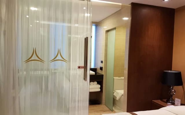 Syama Suite Sukhumvit 20 - photo 4