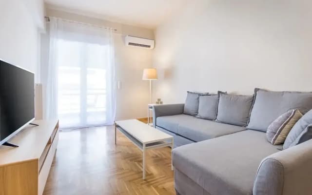 2 bedroom apartment near the Metro - photo 3