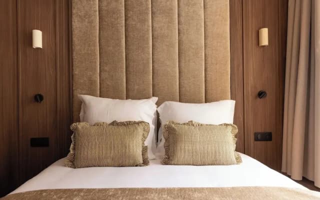 Elegant Apartment - AC- 2br-6p- Madeleine - photo 4