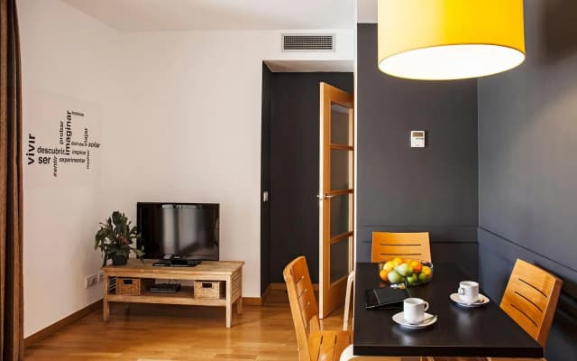 AinB Eixample-Entenza Apartments - photo 4