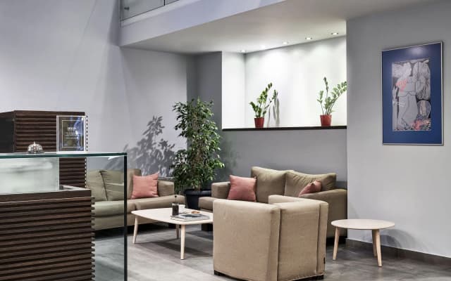 Arion Athens Hotel - photo 2