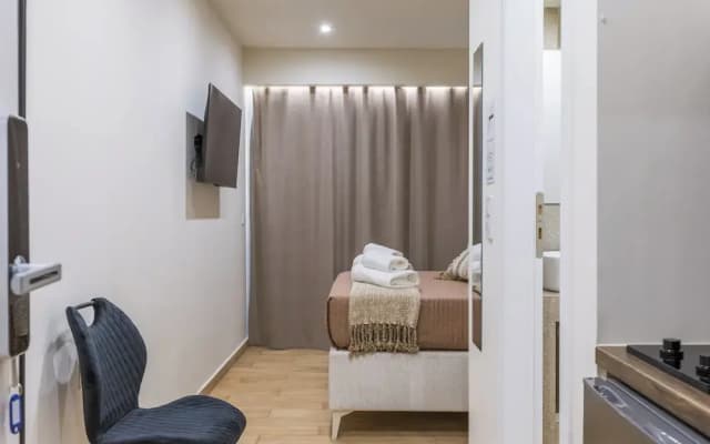 Raise Thiseio Stylish Living - photo 2
