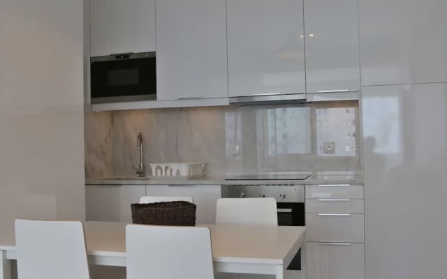 The Yellow Flat - photo 2
