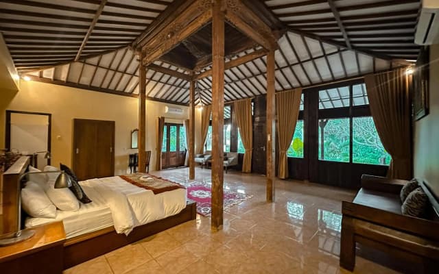 Kampoeng Joglo Abangan Villa Ubud - photo 2