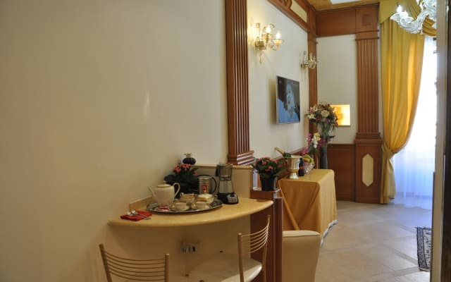 Rome Imperial Crown - photo 4