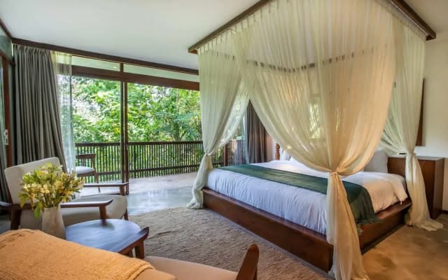 Luxury Jungle Villa, 3 BR, Ubud With Staff - photo 4