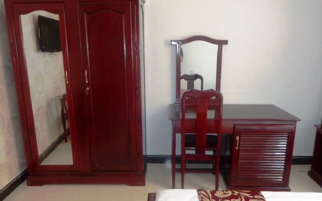 Thi Long Phung Hotel - photo 5
