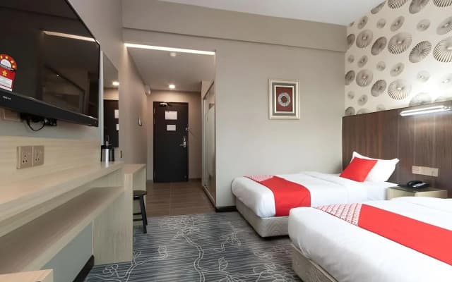 OYO 89375 Regent Hotel - photo 4