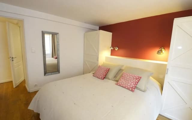 HolidaysInParis-Bourg Tibourg II - photo 2