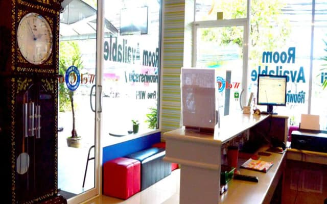 Chaphone Guesthouse - photo 2
