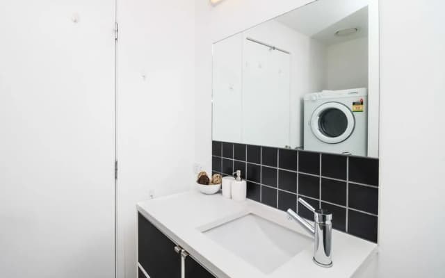 Mono Apartments on A'Beckett - photo 4