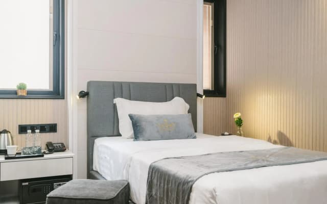 A&R Boutique Hotel - photo 4