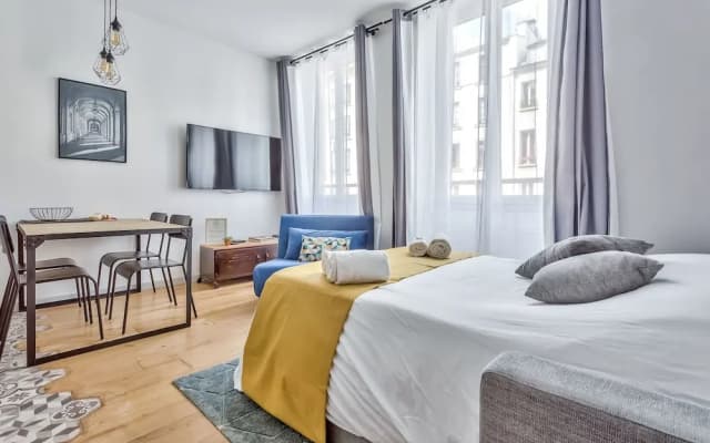 Superb 2 rooms flat near Bastille - photo 4