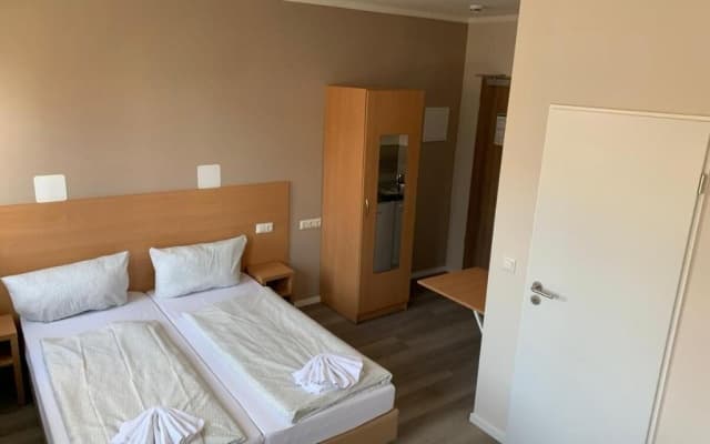 Apartment Hotel Wittenau - photo 2