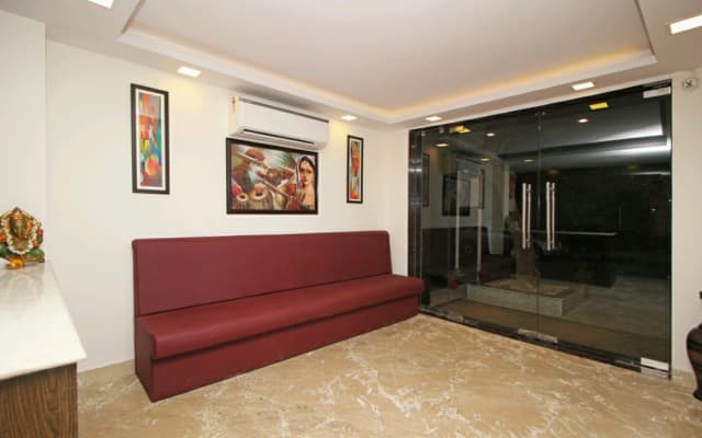 Hotel Nanak Residency - photo 2