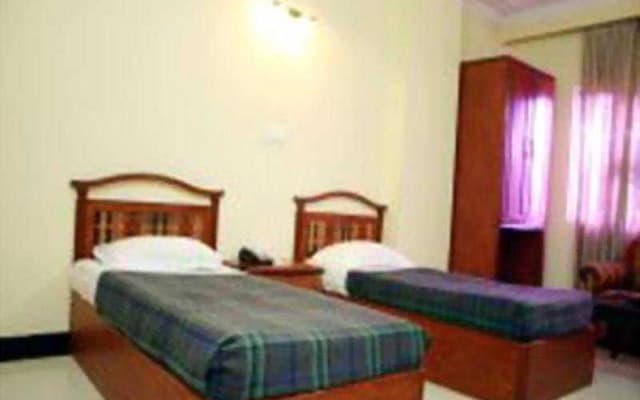 Hotel Red Castle - photo 2