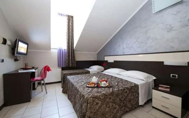 Ideale Hotel - photo 4