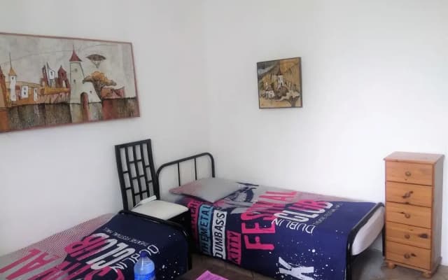 Nice Center Room - photo 5