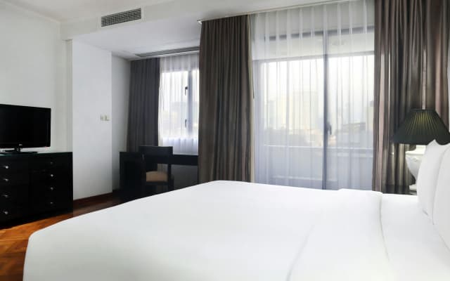 Oakwood Suites Kuningan Jakarta - photo 3