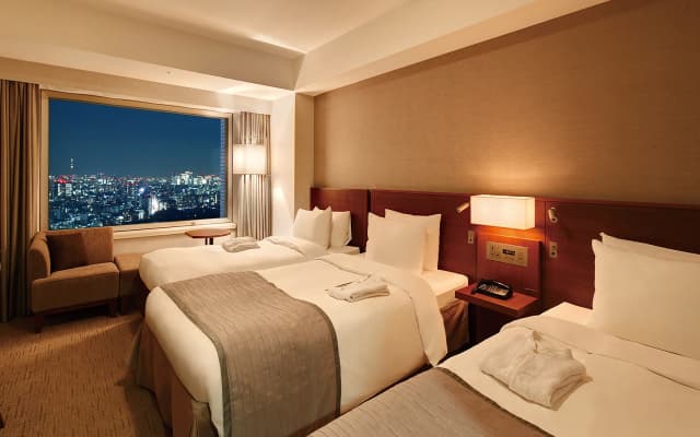 Century Southern Tower Hotel - photo 4