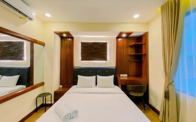 Good And Comfortable Studio At Menteng Square Apartment - photo 3