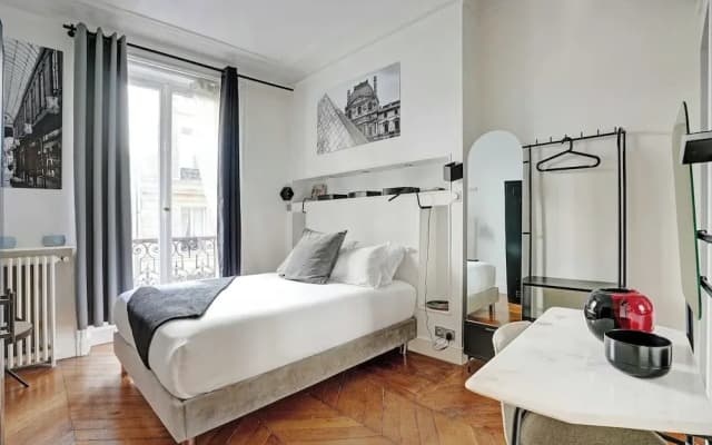 Charming Apartment - 4BR -10p- Madeleine - photo 4