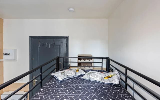 Simplistic Apartment in Nice With Beach Nearby - photo 2