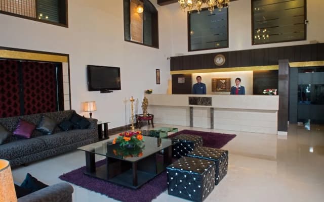 Anila Hotel - photo 2