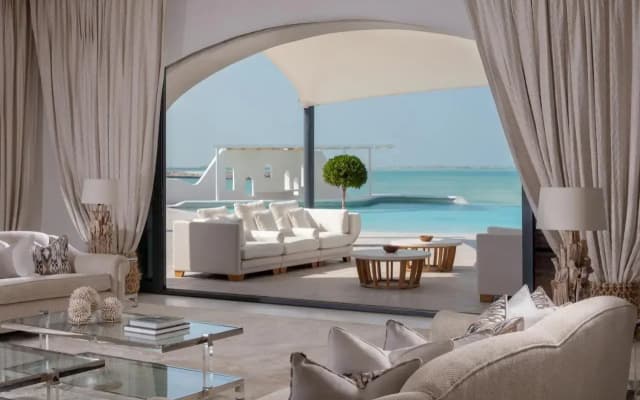 Anantara Retreat Santorini Abu Dhabi - Adults Only - photo 2